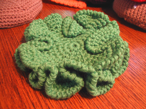 crochet-lettuce-ruffle